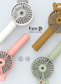 QUẠT MINI PHUN SƯƠNG W15