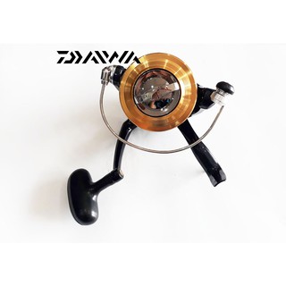 Máy Câu Cá Daiwa new SWEEPFIRE
