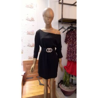 Đầm body vai lệch. Hàng khách đặt thiết kế may. Kèm belt