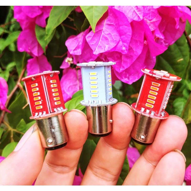1 ĐÈN LED STOP HẬU CHỚP NHÁY CHẠY KIỂU AUDI SÁNG MÀU CỰC ĐẸP XE MÁY XE HƠI ÔTÔ MẪU MỚI HÀNG CHẤT LƯỢNG