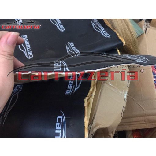 Miếng dán cách âm chống ồn cao cấp CARROZZERIA dành cho xe ô tô