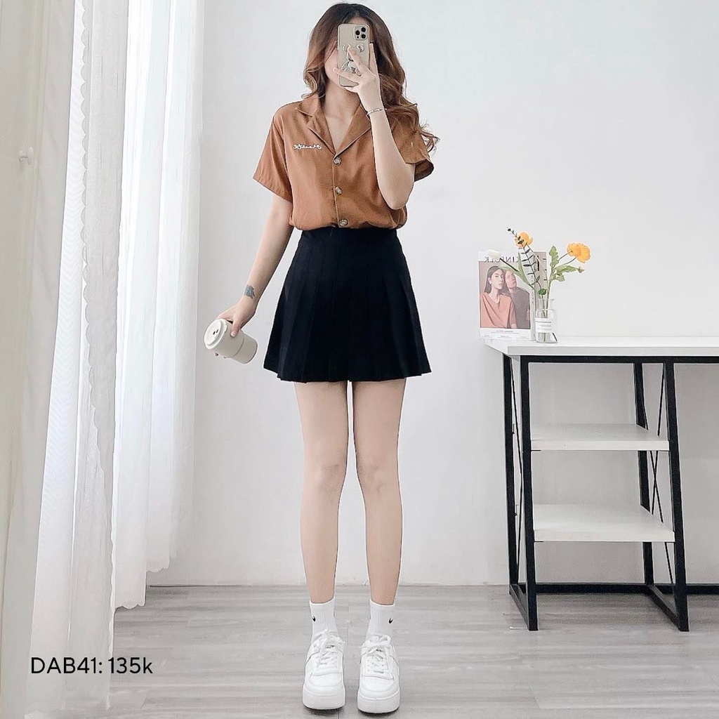 Sơ mi tay lỡ cổ vest thêu chữ sơ mi thêu chữ form rộng Bazic one DAB41 CHIBEST