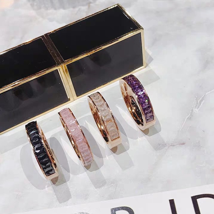 Nhẫn Cặp Bằng Thép Titan Mạ Vàng Hồng 18K Đính Đá Pha Lê