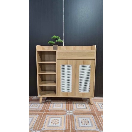 Tủ để đồ, giày phối mây (Ảnh tại xưởng)