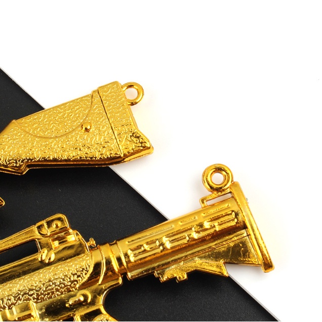 Đồ chơi mô hình mini súng AK vàng có chỗ để móc móc khoá