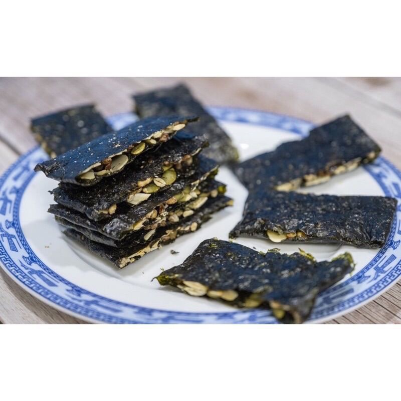 SNACK RONG BIỂN KẸP HẠT