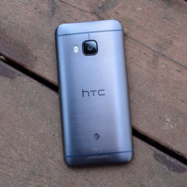 HTC One M9 Ram 3G Rom 32Gb chip snapdragon 810