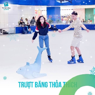 HCM [E-Voucher] Vé vào cửa người lớn + Giày trượt, 1 đôi vớ Sân băng Vincom Ice Rink Landmark 81 - T2 đến T6 (TK)