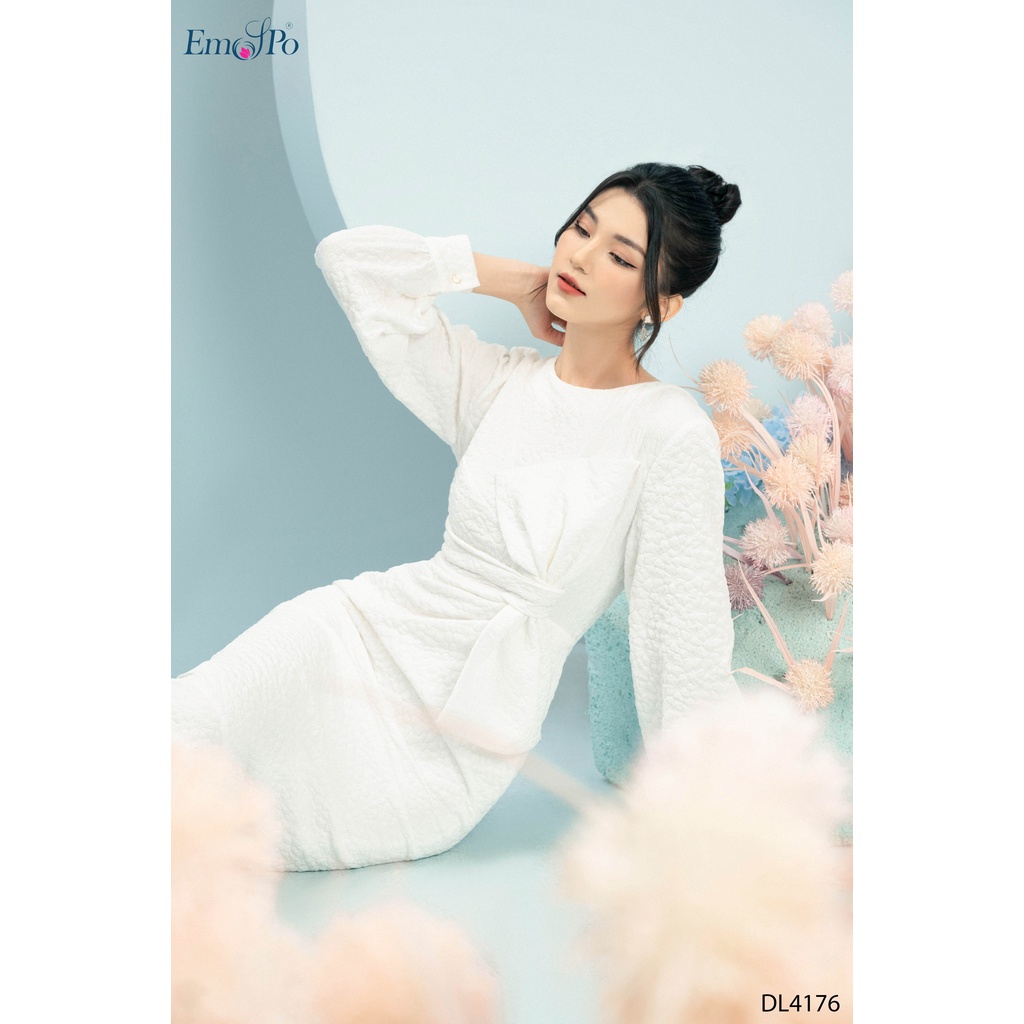 Đầm sốp sần cổ tròn, eo nhún nơ Emspo DL4176