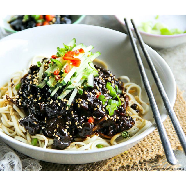 Sốt Tương Đen nấu Mì Jajang / Chunjang 250g