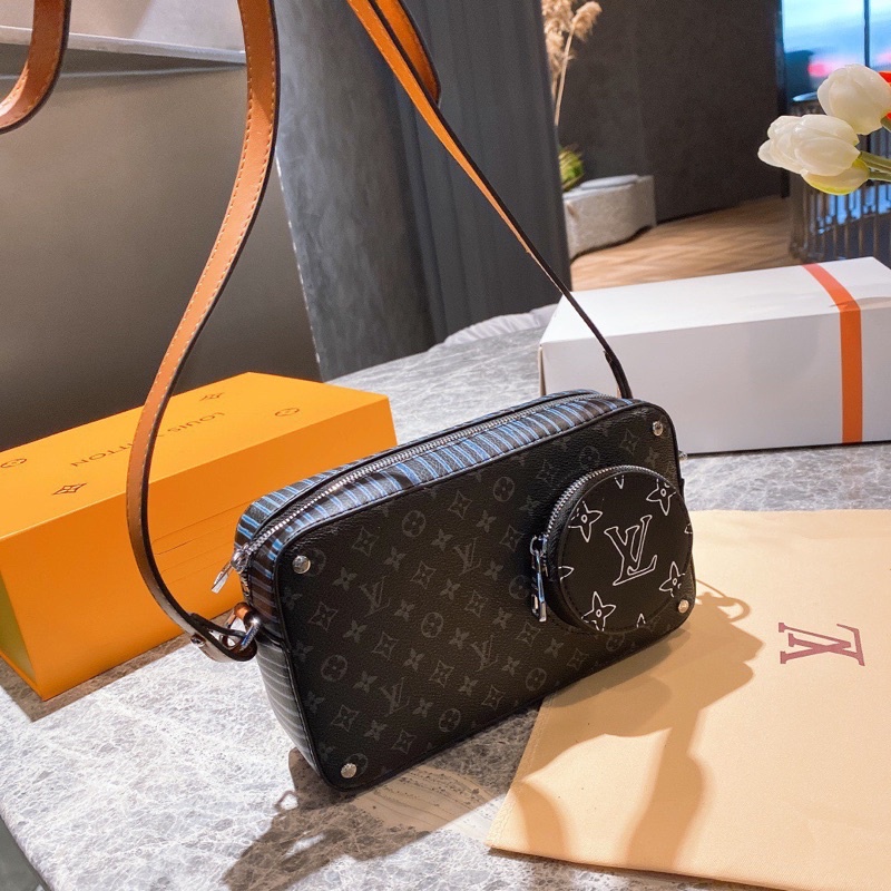 Túi đeo chéo lv cho nam