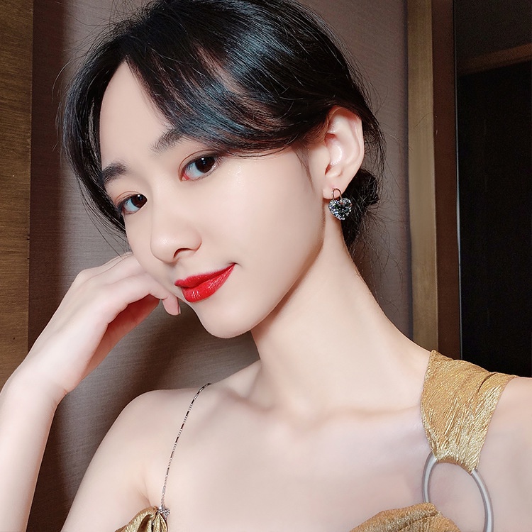 Khuyên Tai Bạc S925 Đính Đá Trái Tim Cá Tính Hàng Mới Chất Lượng Cao Cho Nữ 2022