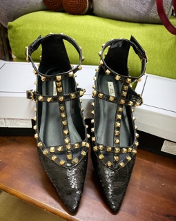 Giày Đinh Tán LYN-size 38