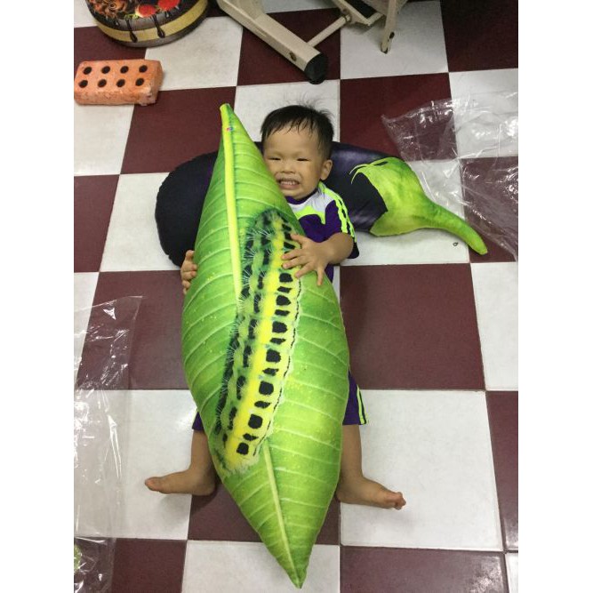 Gối 3D Sâu lá xanh