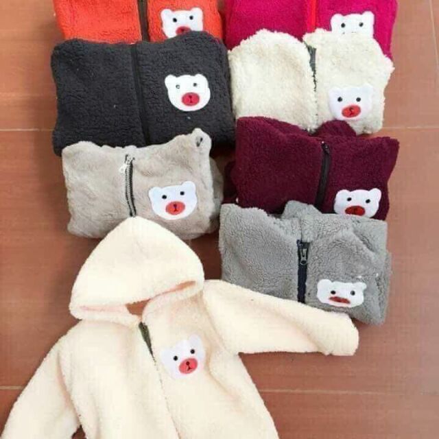 Về e áo khoác lông này dk ko các mon!Sz 8-18kg vua nhé sỉ chỉ từ 3x nhỏ ạ lẻ 99 k 2 cái