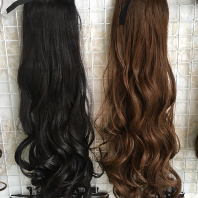 Tóc buộc đuôi ngựa