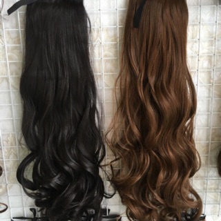 Tóc buộc đuôi ngựa