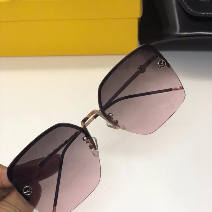 [Mã FAGOGO giảm 12% đơn 99K] ❌FULLBOX HÃNG❌MẮT KÍNH MÁT NỮ FENDI VUÔNG HÀN QUỐC GỌNG KIM LOẠI CAO CẤP HOT TREND | BigBuy360 - bigbuy360.vn