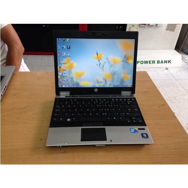 Laptop HP Elitebook 2540P core i7 mới 95%