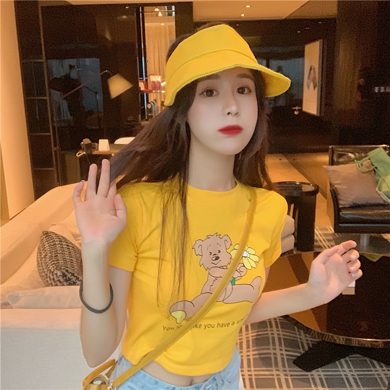 Áo Crop Top Tay Ngắn In Hình Gấu Và Hoa | BigBuy360 - bigbuy360.vn