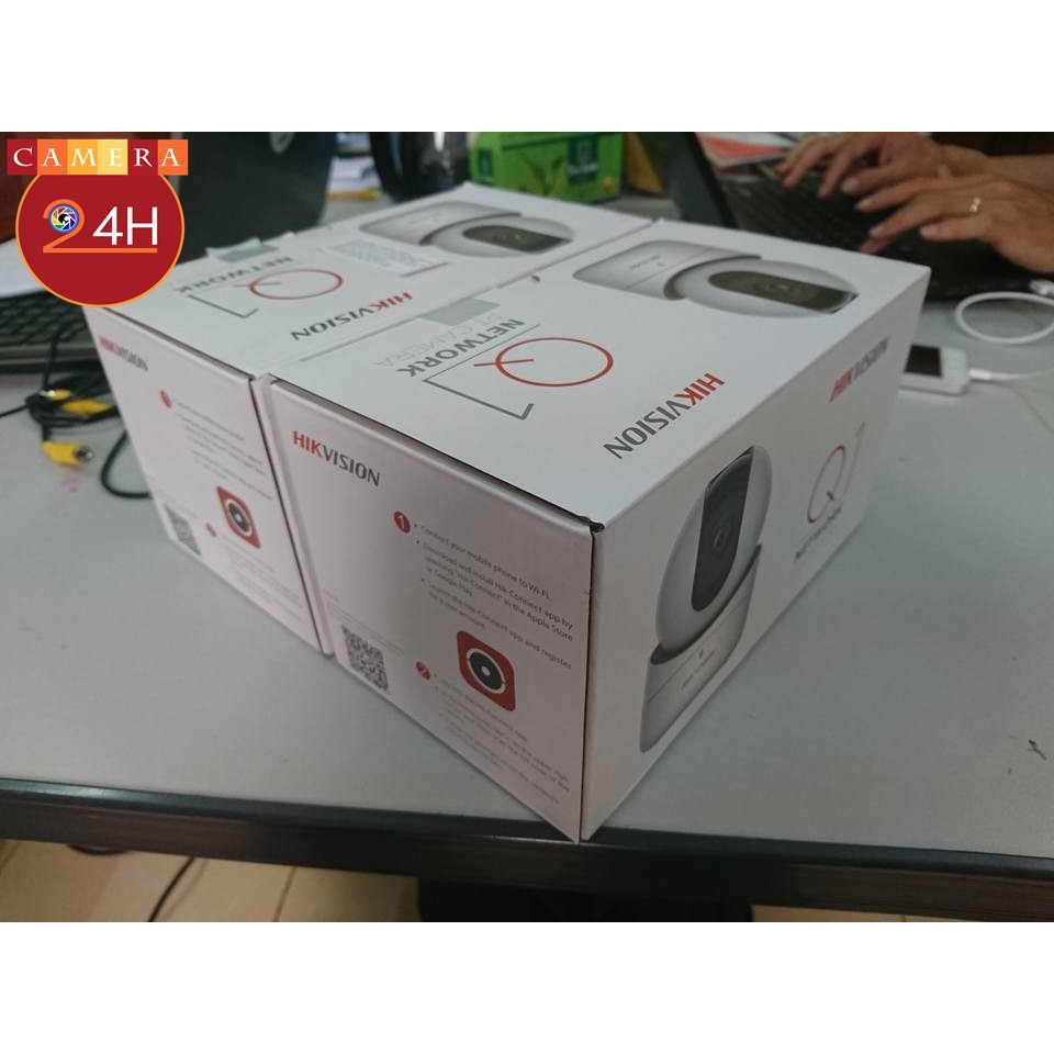 Camera IP Wifi 2.0M Hikvision DS-2CV2Q21FD-IW