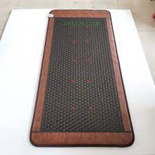 Nệm Tourmaline điện nóng , Các vật liệu là Tourmaline. Tourmaline phát hành ion âm và hồng ngoại xa