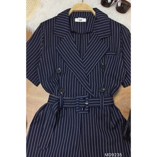 Jump cổ vest kẻ sọc phối belt vuông