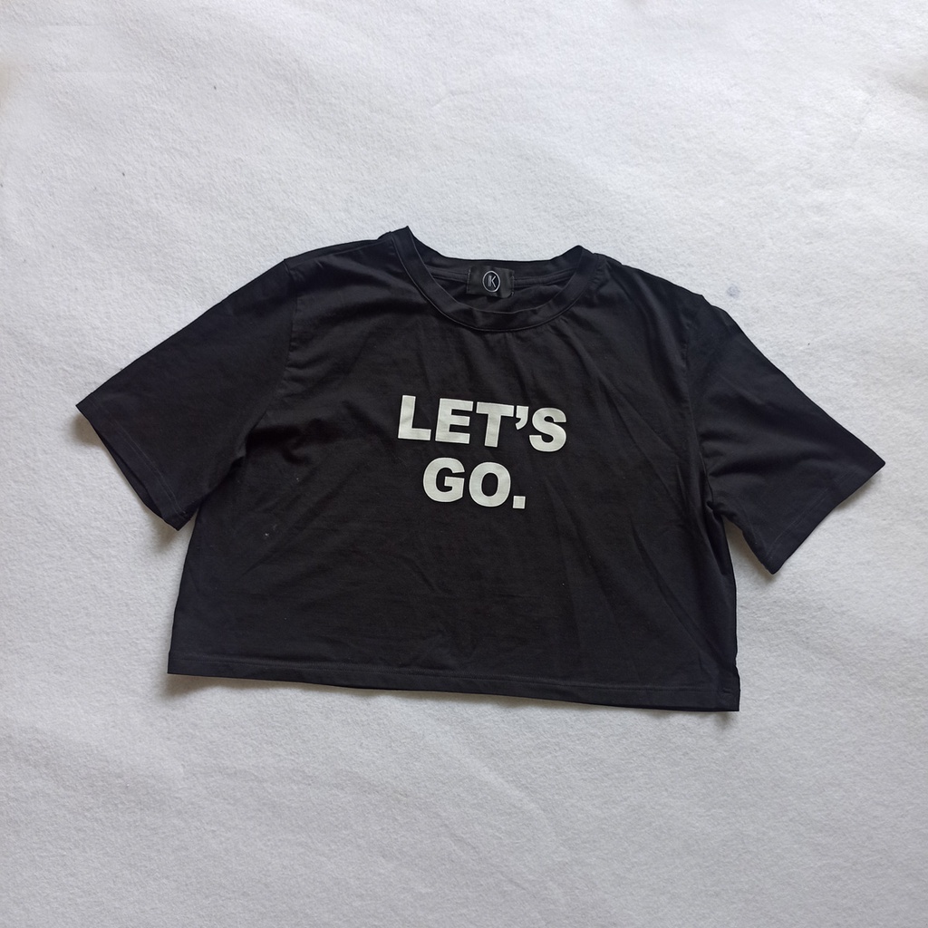 Thanh lý áo thun croptop form rộng