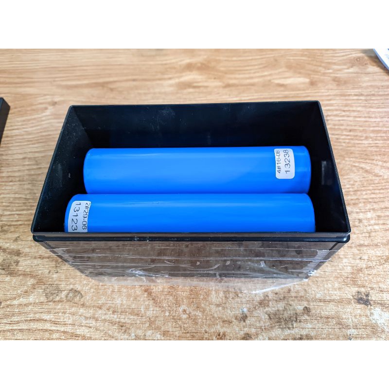 Vỏ chứa pin 151x99x99mm