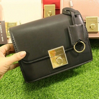 Túi Charles & Keith dây bản