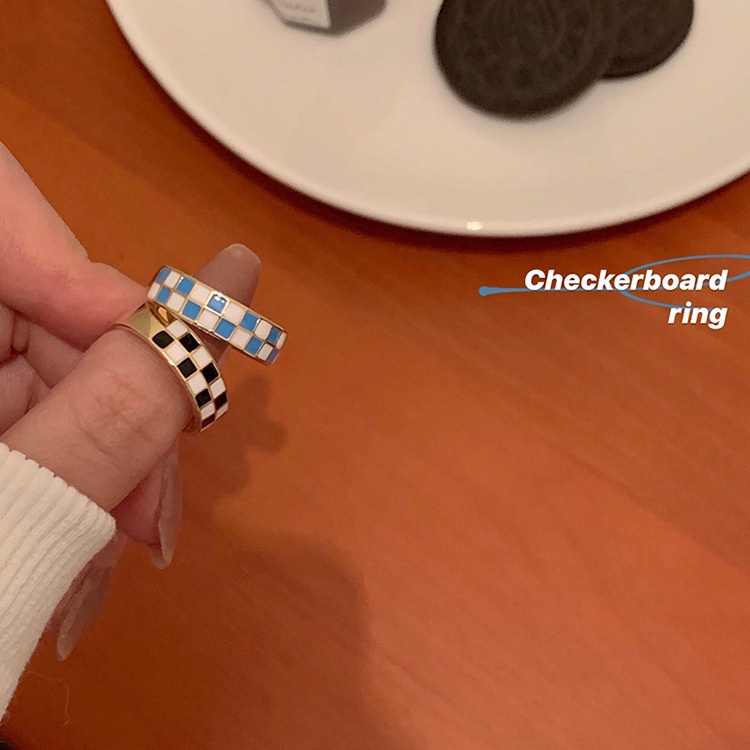 ✨✨Nhẫn đeo ngón tay họa tiết sọc ca rô màu đen/ màu xanh dương thiết kế dạng hở điều chỉnh được thời trang