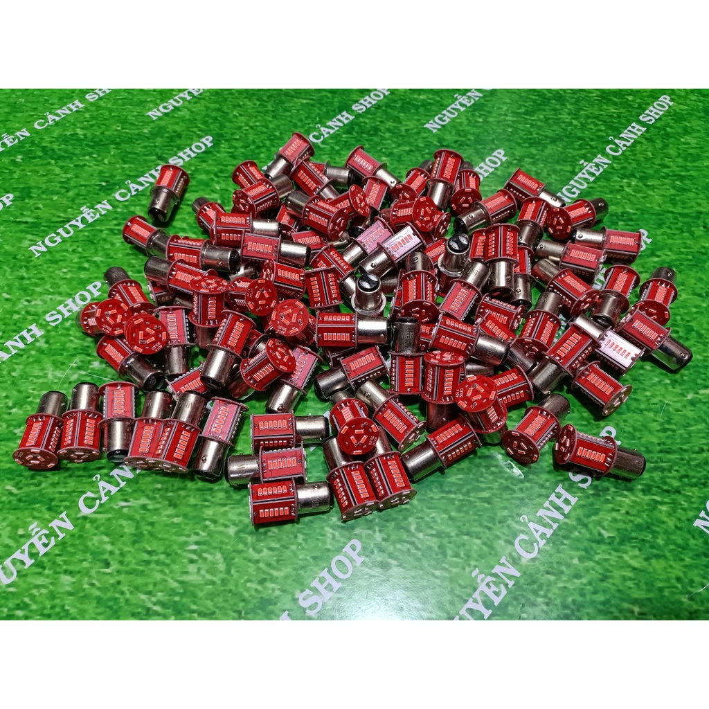 Bóng đèn lái audi chớp chạy gắn được cho mọi dòng xe máy