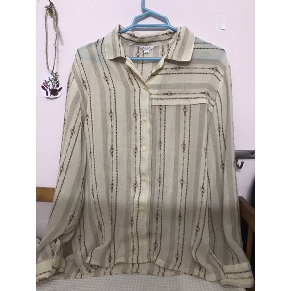 Áo voan hoạ tiết vintage
