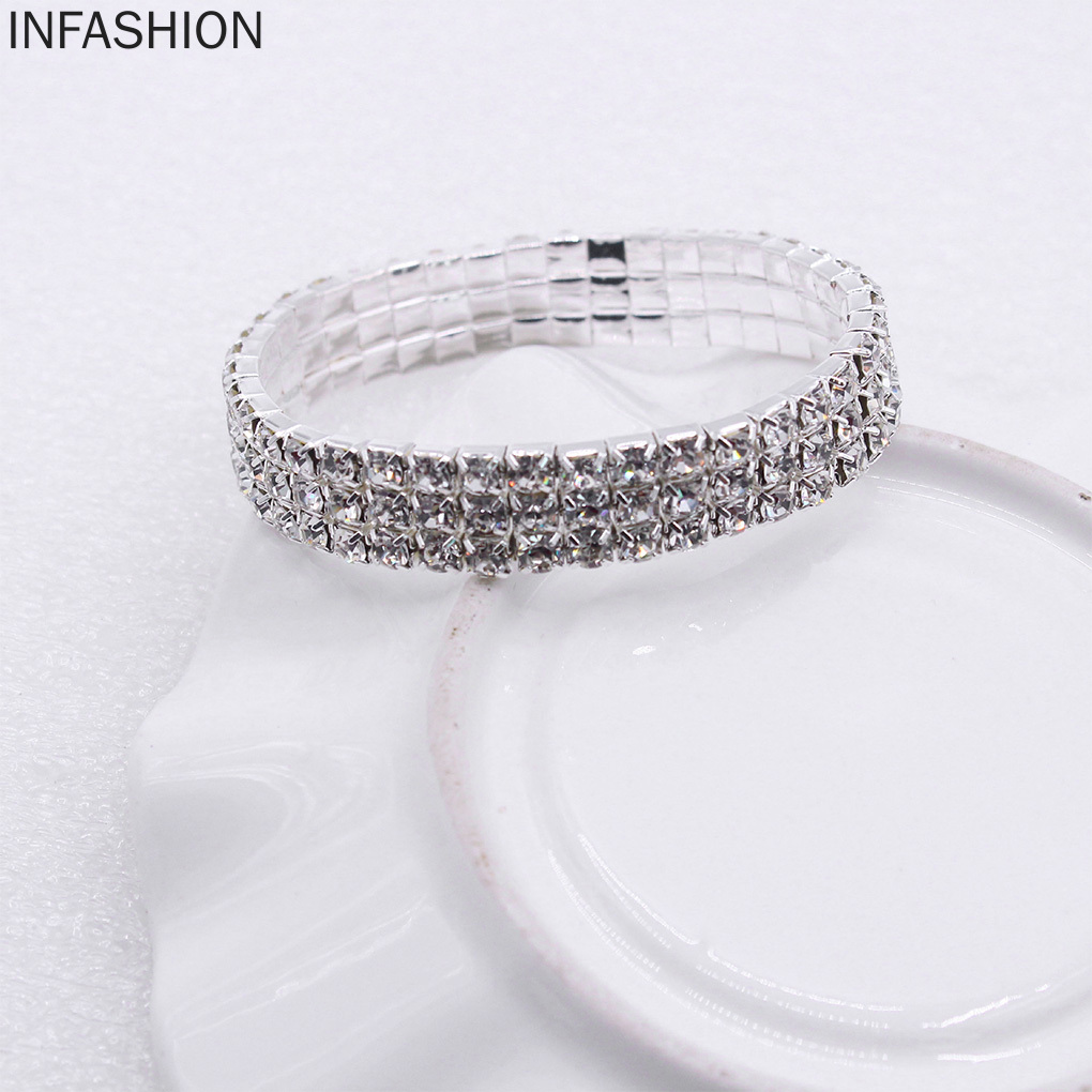 Vòng Tay Hợp Kim 3 Hàng Đính Đá Lấp Lánh