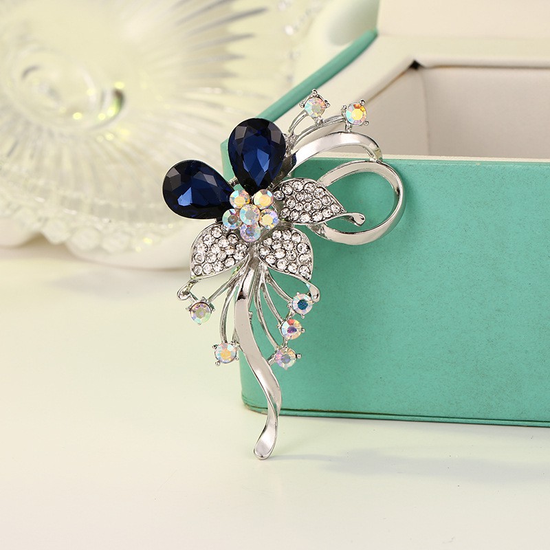 Bộ sưu tập cài áo các loại hoa đính đá cách điệu GC301 và các mẫu khác