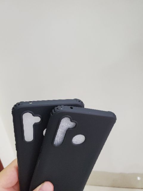 Ốp lưng Oppo Realme 5 / 5i / 5S FREESHIP Từ 50k dẻo màu bảo vệ 4 góc ( Đen )