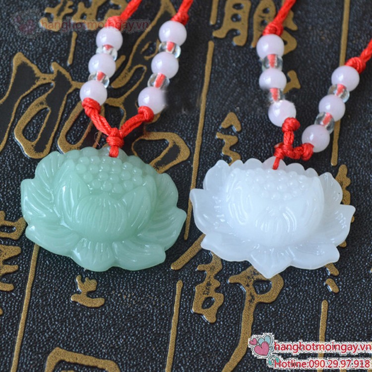 Mặt dây chuyền hoa sen B30