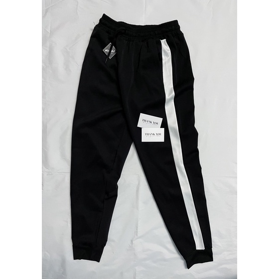 Quần Jogger Thể Thao Nam Nữ 3 Sọc Và 1 Sọc - Chất Vải Poly, Kiểu Dáng Thể Thao Styte Fashion - Rio97 Store bv