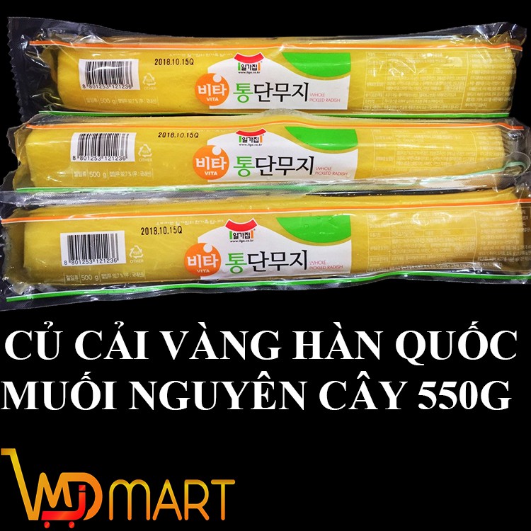 Củ cải vàng muối nguyên cây Jongga Hàn Quốc 550gr