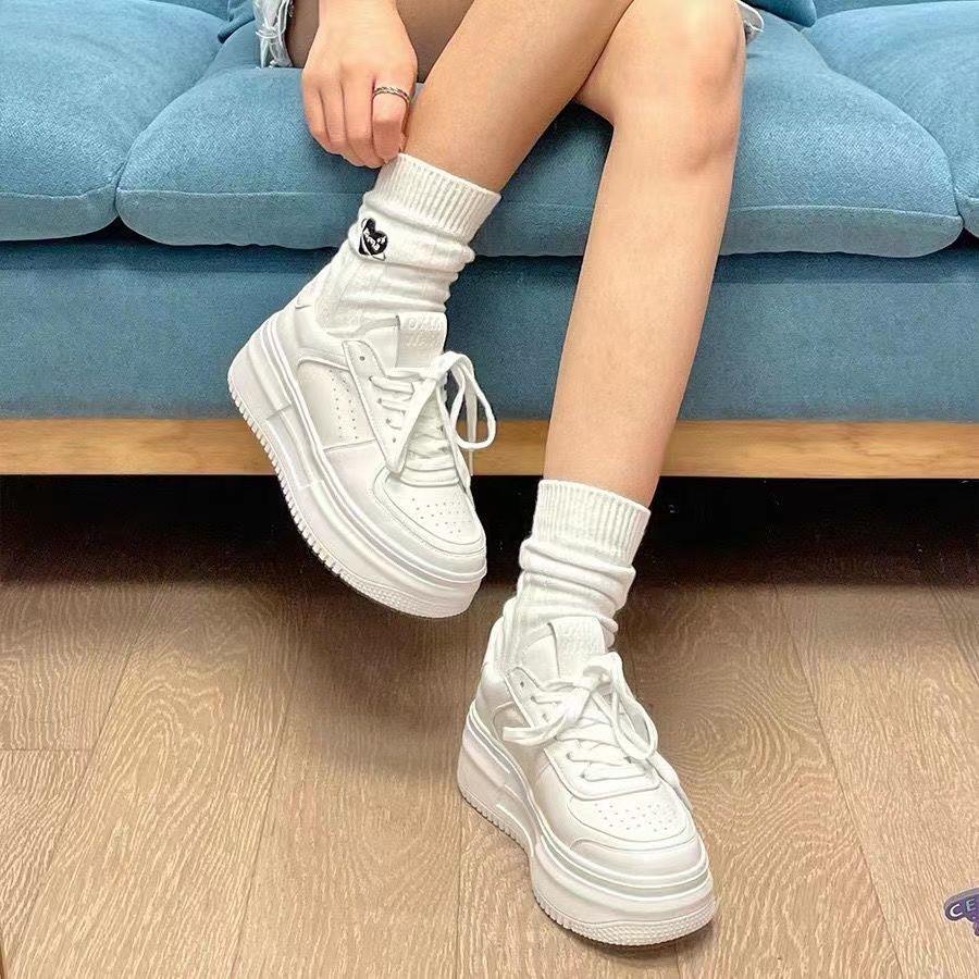 Giày Thể Thao Nữ Đế Dày Thời Trang Năng Động