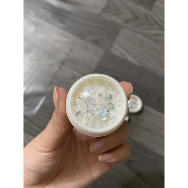 Nhũ hạt to | BigBuy360 - bigbuy360.vn