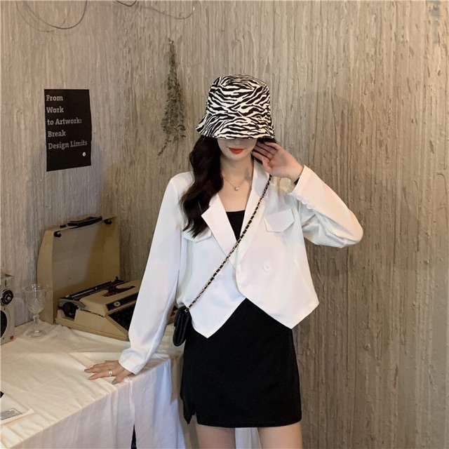 Áo blazer croptop, vạt chéo, túi giả trước (có ảnh thật) | BigBuy360 - bigbuy360.vn
