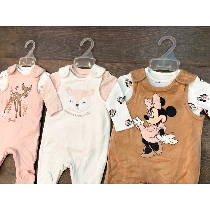 Set yếm kèm body C&A cho bé