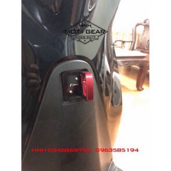 Móc CNC Rizoma Cho Honda SH Chính Hãng