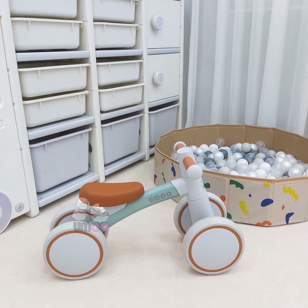 Xe chòi chân cho bé Umoo Chính Hãng mẫu mới nhất 2023 - Xe tập đi cho bé thiết kế siêu nhẹ, nhỏ gọn cho bé vận động
