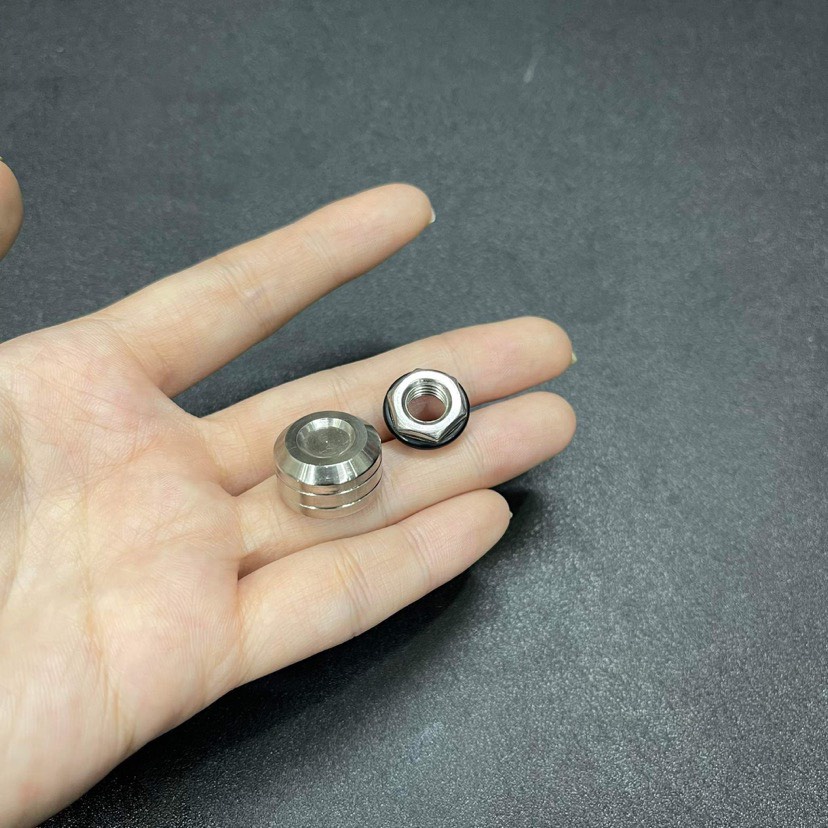 ỐC CHỈNH NỒI KÈM NẮP CHỤP FULL INOX SALAYA SIÊU SÁNG CHO CÁC DÒNG XE HONDA NHƯ WAVE, DREAM, FUTURE...