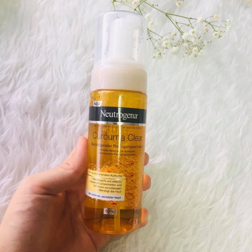 Sữa rửa mặt nghệ Neutrogena Curcuma tạo bọt sáng da, mờ thâm 150ml - Shop Melyca
