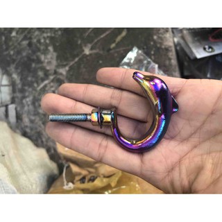 móc xe máy titan