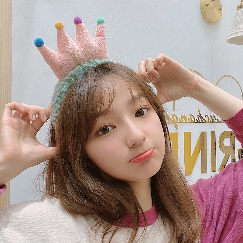 Băng đô cài tóc rửa mặt Hình Vương Miện Phối Lông Dễ Thương Phong Cách Hàn Quốc Cho Nữ