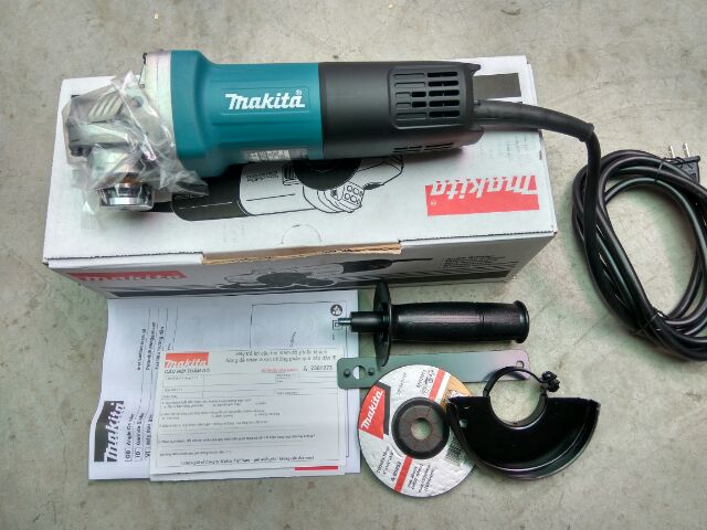 Máy mài góc Makita 9553B